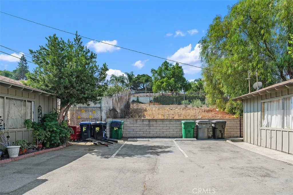 7979 Minnesota Road A, Corona, California 92881 home-pic-7